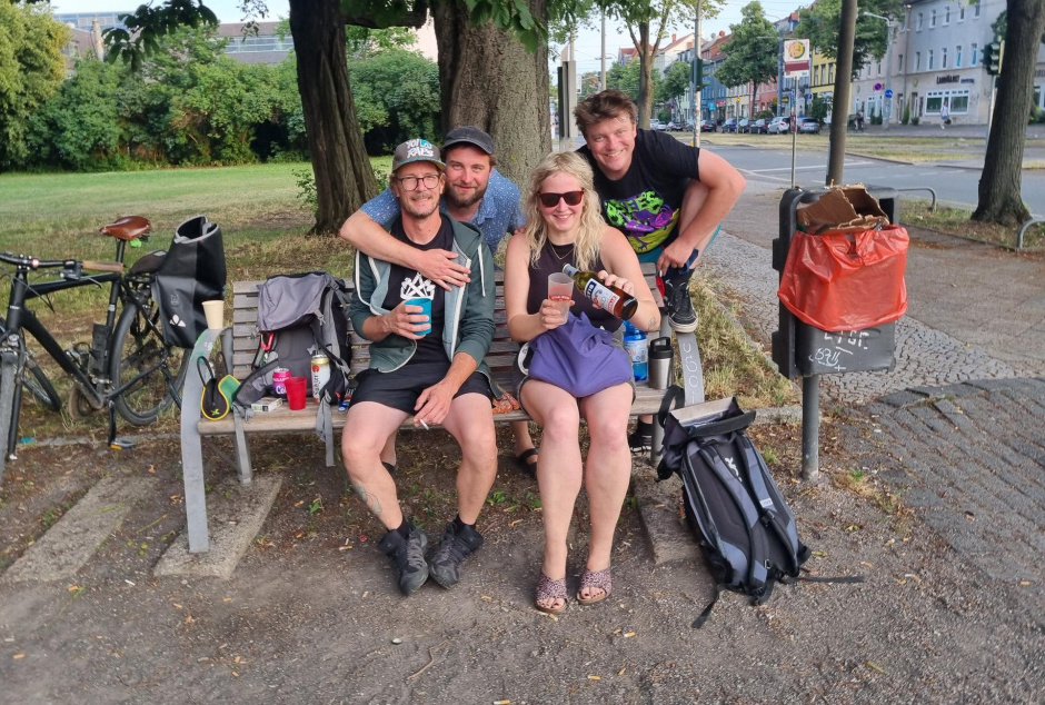Das Foto ist gemacht! Bruno, Matze, Jette und Tobi (v.l.n.r.)