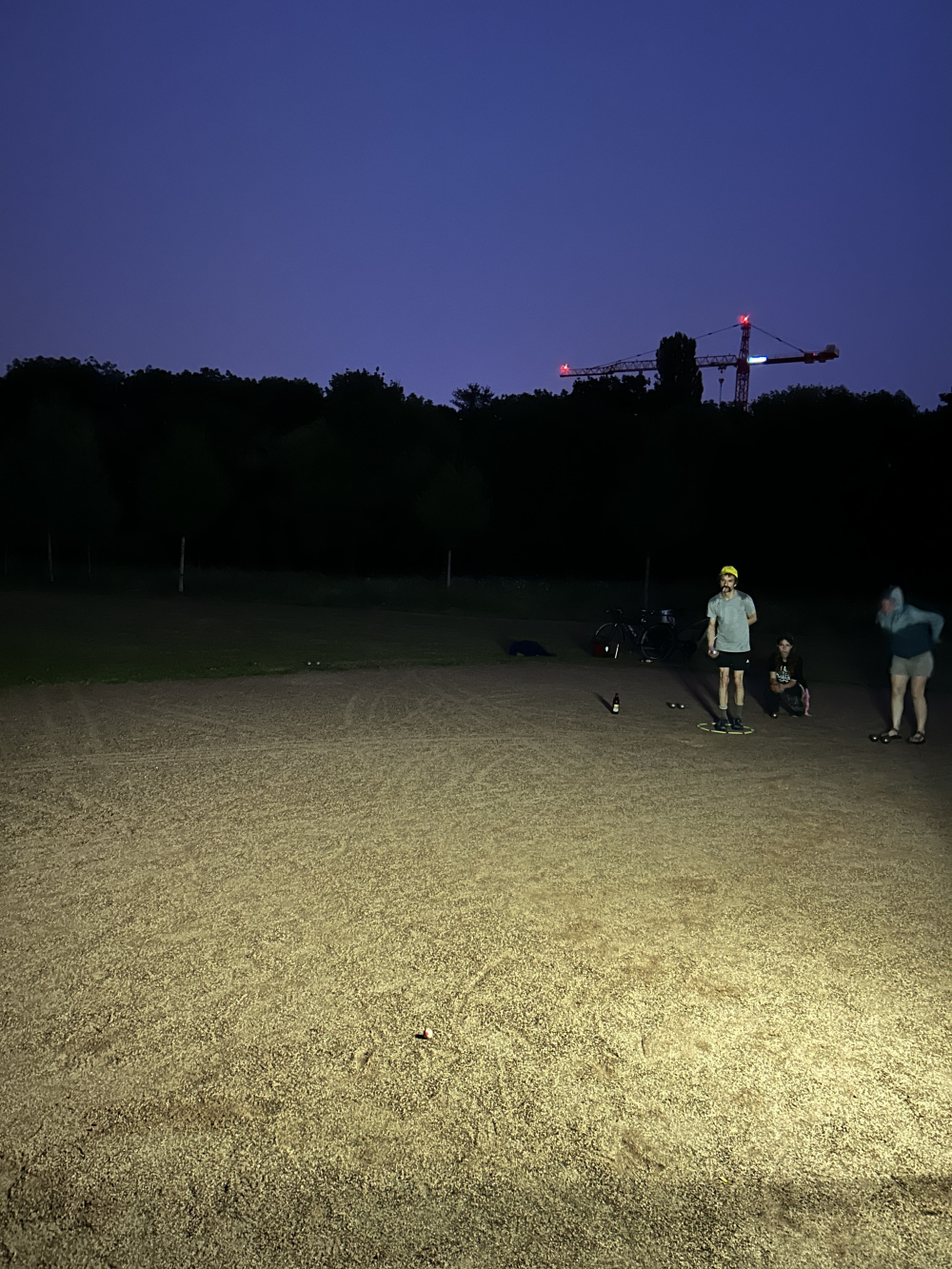 Die Frage ob das Spiel oder der Kran größer war erübrigt sich für alle Anwesenden…